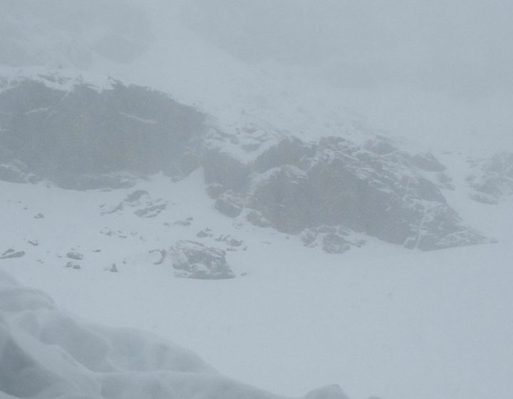 Vistas desde nuestra ventana/ puerta. El temporal continua