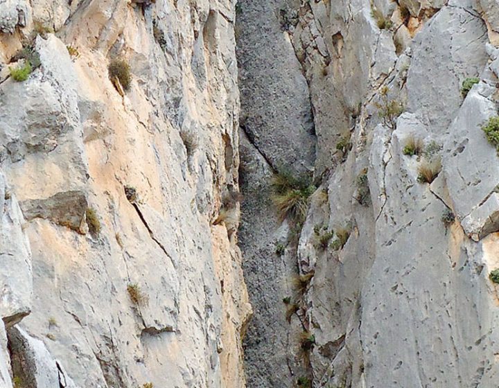Cresta Aristóteles Pepsi en el Puig Campana