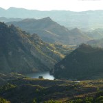 Preciosas vistas hacia la comarca de l´Alacantí con el embalse de Tibi en primer término