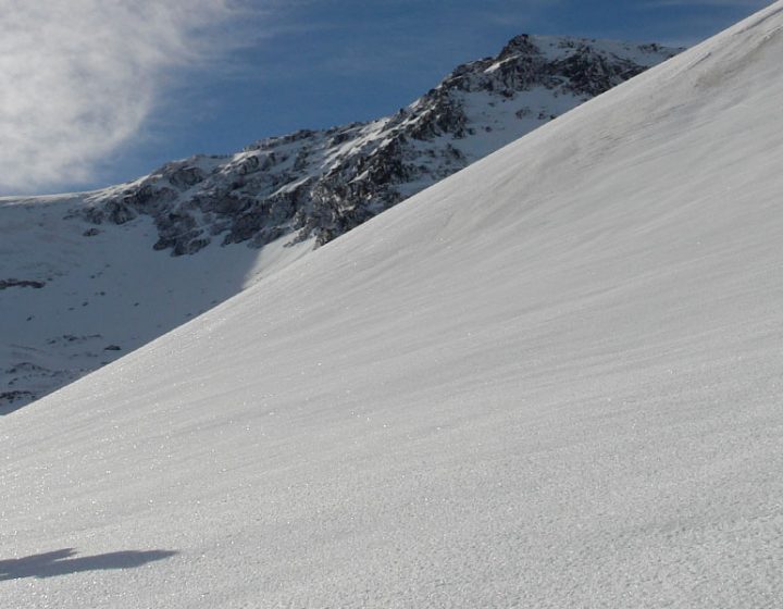 Atravesando los Lavaderos de la Reina en Sierra Nevada