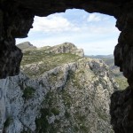 Penya Forada desde la cueva del Moro