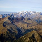 Las Tres Sorores con un poco de nieve