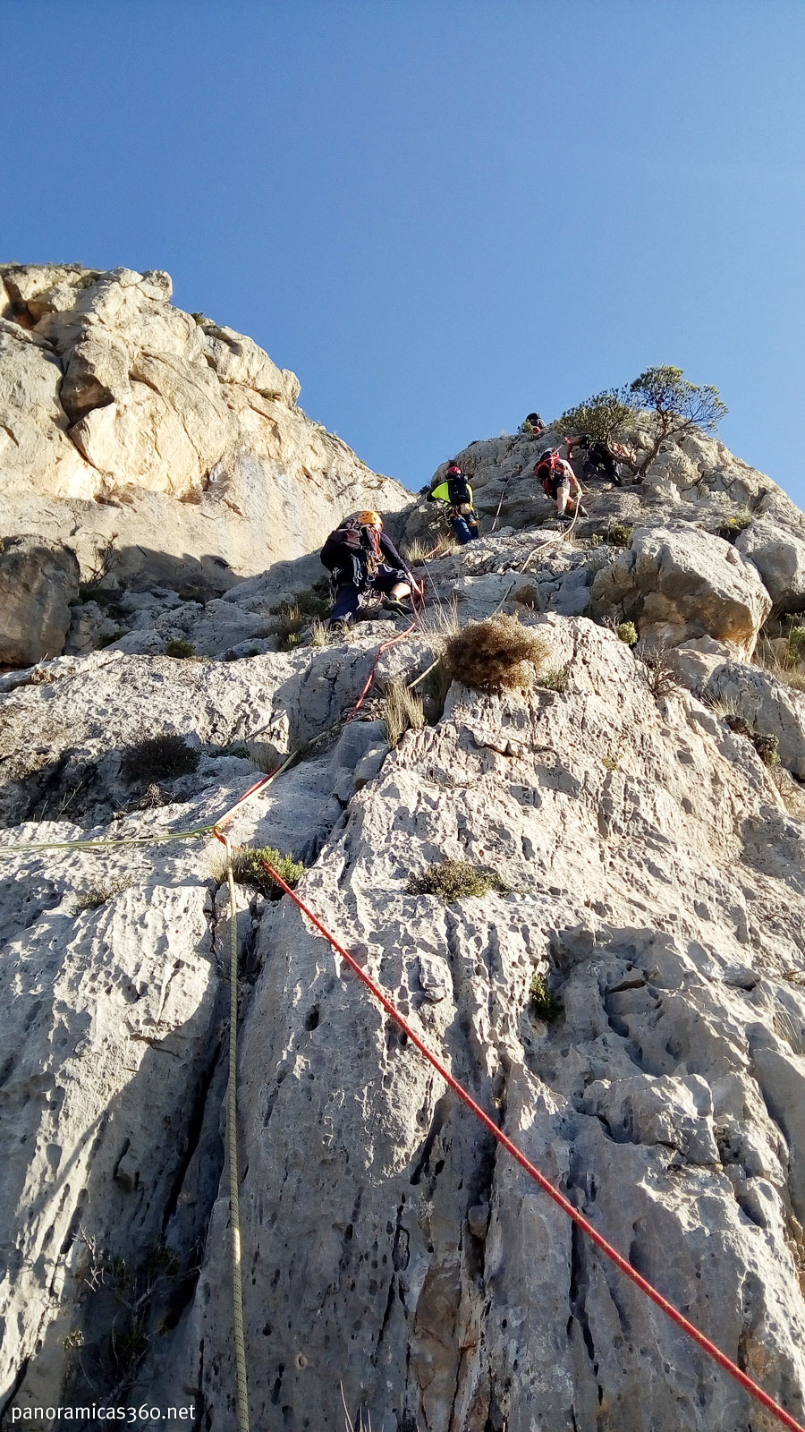 Escalada en el Puig Campana. Vía Ángel Cerrillo