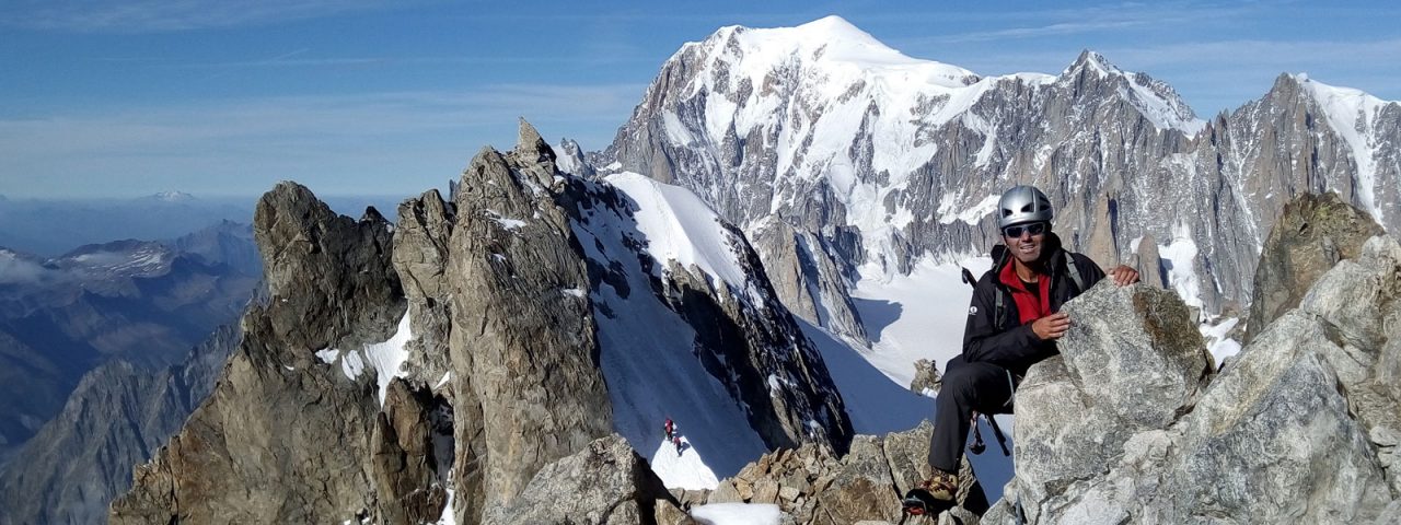 Arista de Rochefort con el Mont Blanc al fondo
