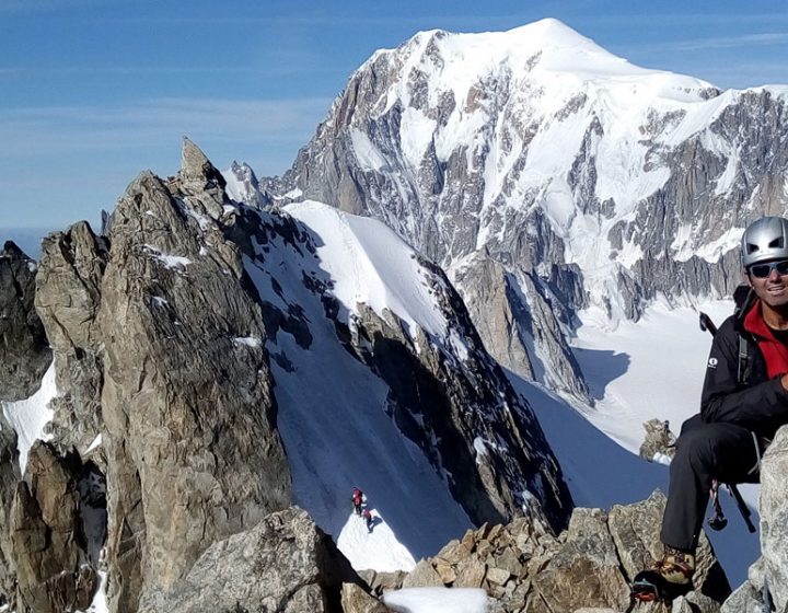 Arista de Rochefort con el Mont Blanc al fondo