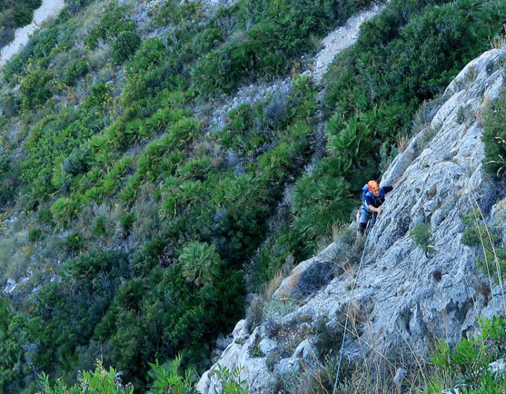 Super Kulore Sierra de Toix. Pety en el segundo largo