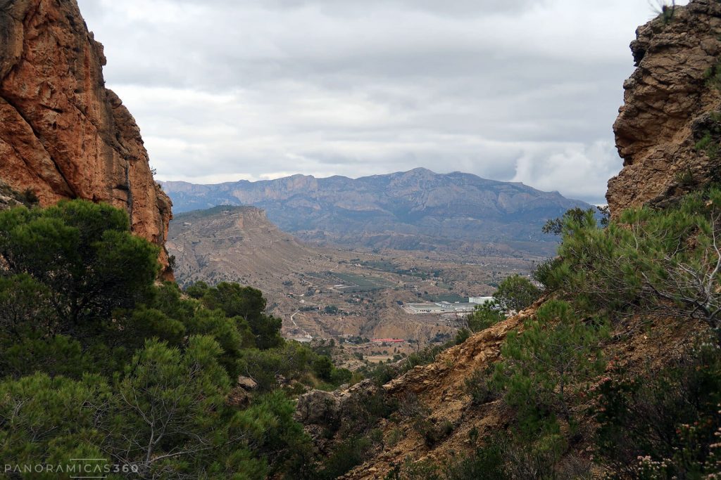 Cabeçó d´Or visto desde Les Ombries del Moreno