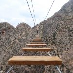 El puente más largo de la ferrata. 100 m de largo por 90 de alto