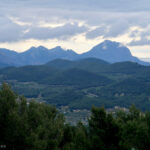 Puig Campana, Ponoig y Sierra Aitana. En primer término la Sierra de la Grana