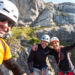 El equipo tras la escalada: Javi, Óscar y Pels