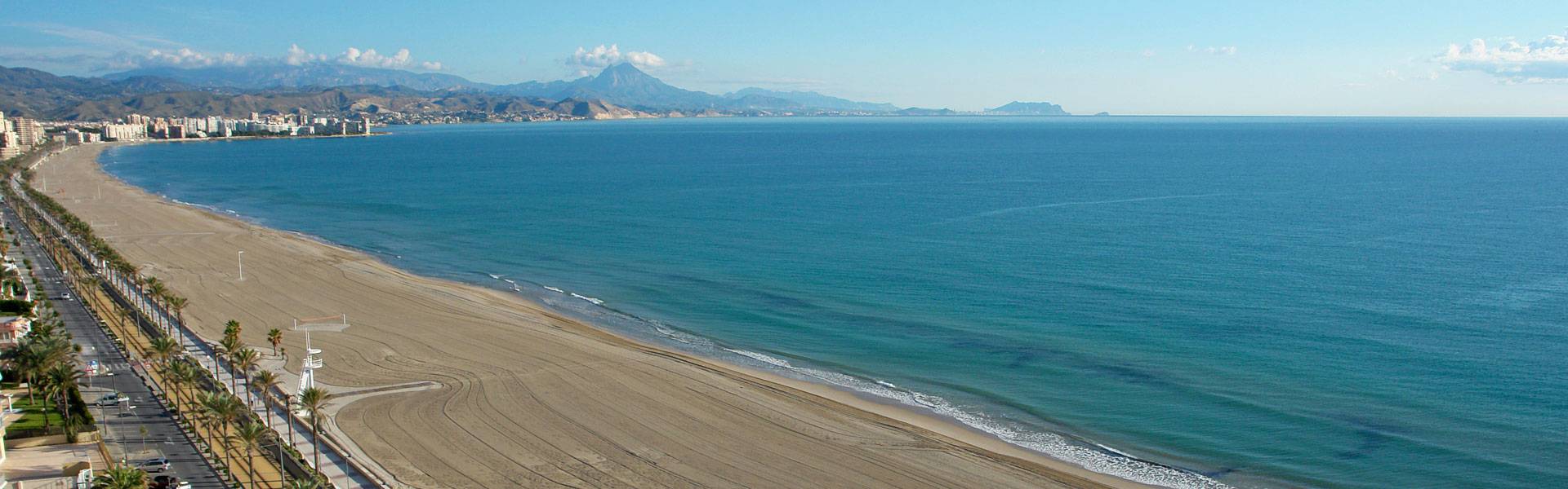 Muchavista, una playa ideal para nadar en aguas abiertas