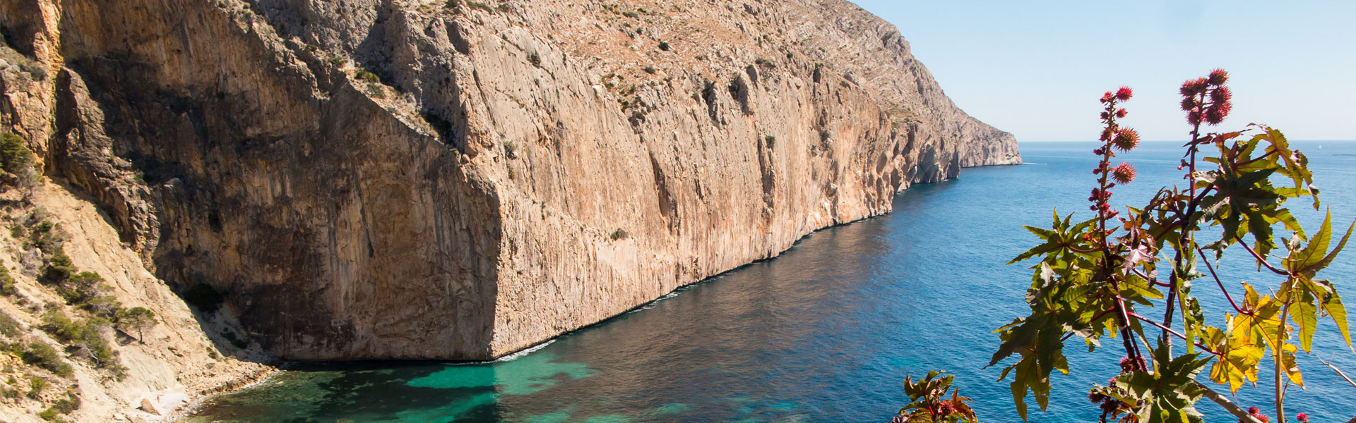 Racó del Corb y litoral de la Sierra de Toix