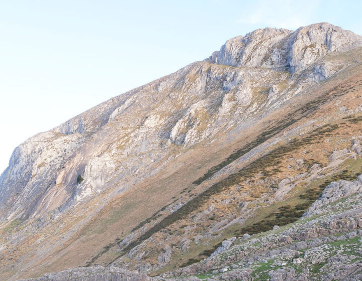 Cumbre del Txindoki o Larrunarri