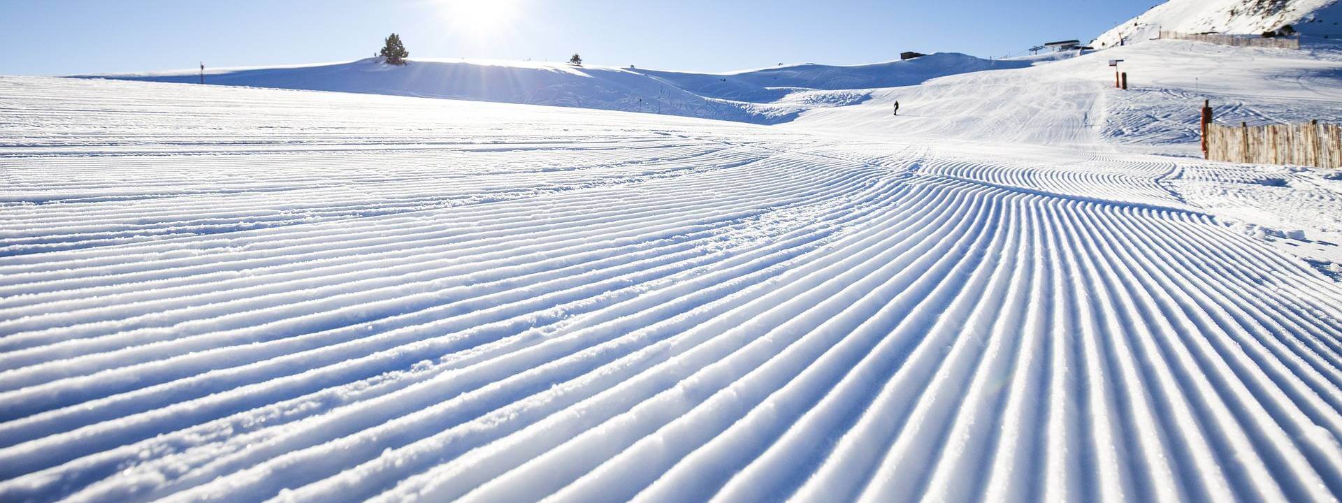 Pista de esquí en Grandvalira recién pisada