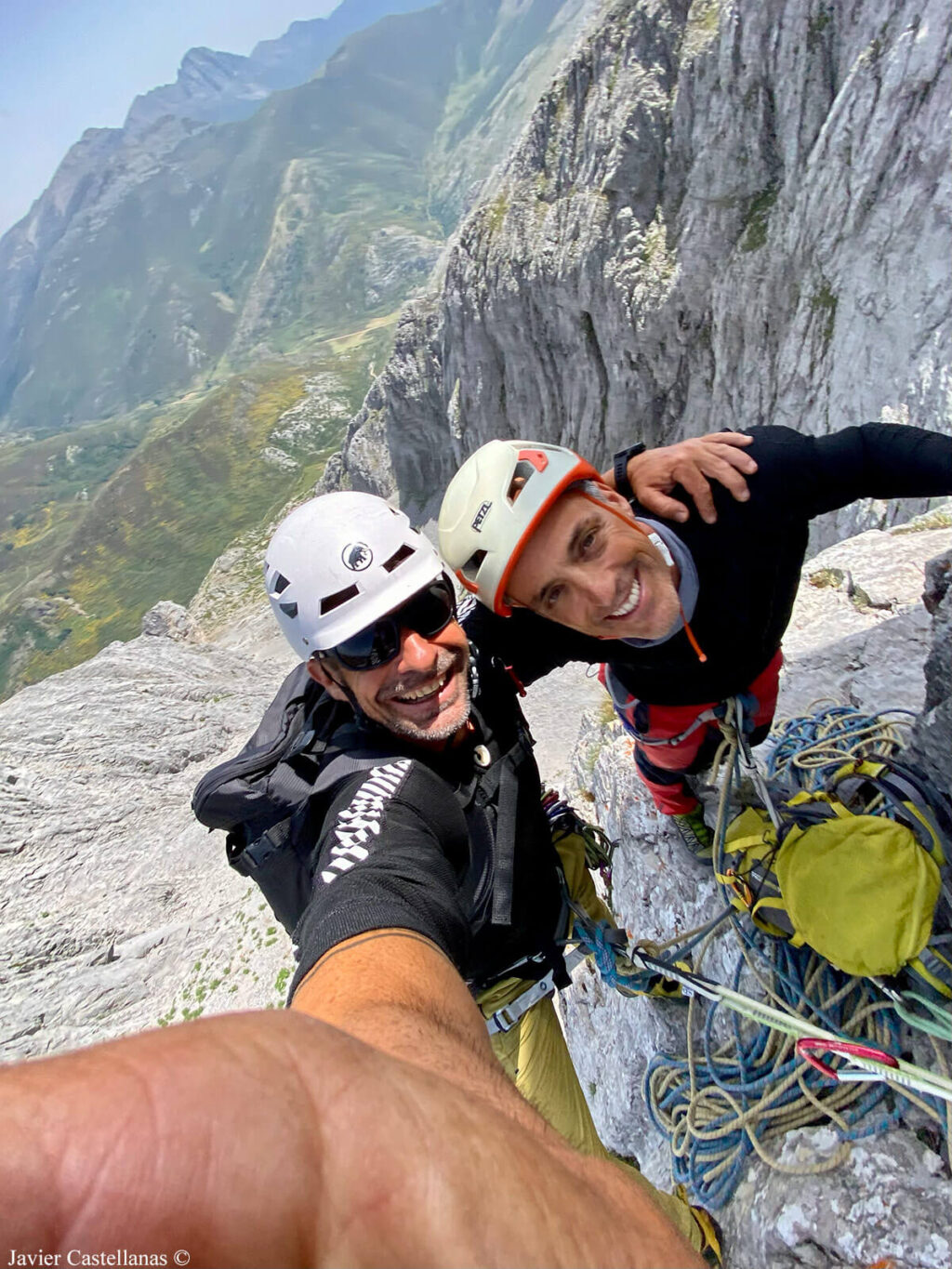 Javi y yo en una de las reuniones