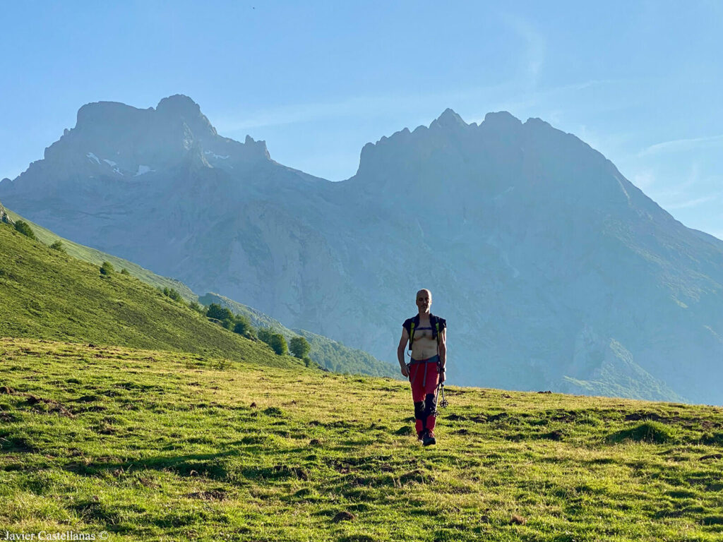 Caminando en collado Pandébano