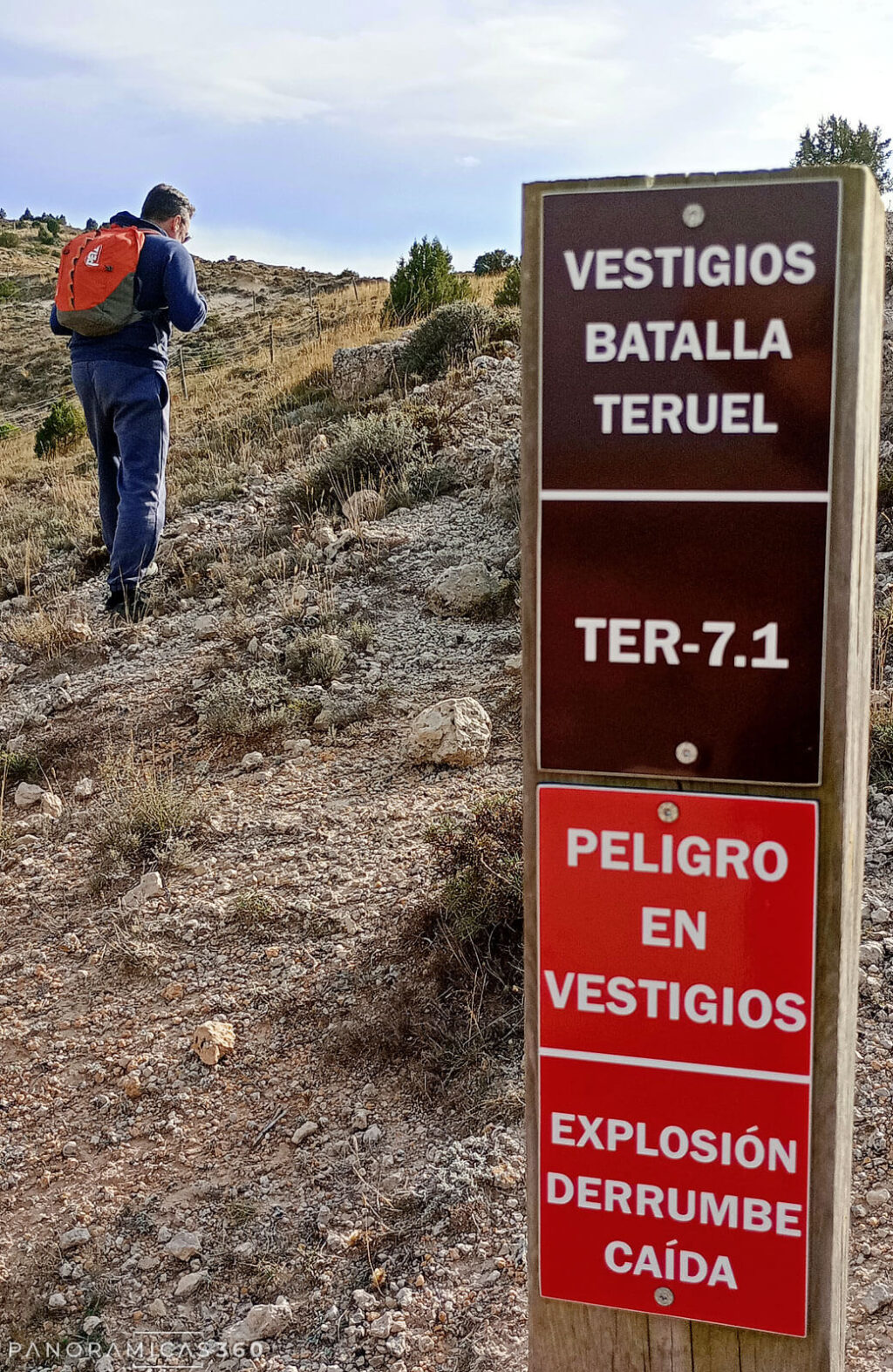 Detalle de señal de los vestigios de la batalla de Teruel